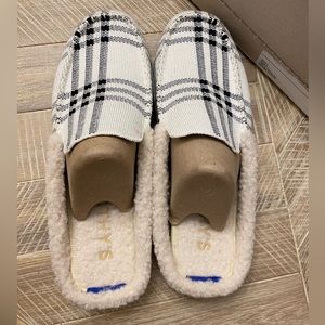 Rothy’s slippers